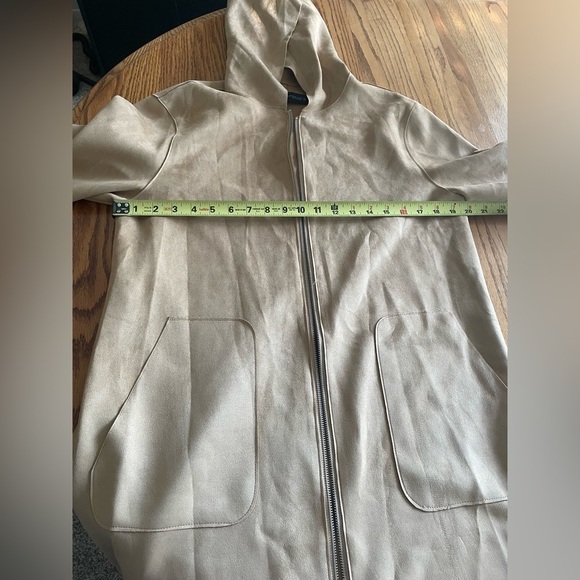 Zara faux suede zip up hooded jacket size M fall closet staple warm outdoors - Picture 7 of 9